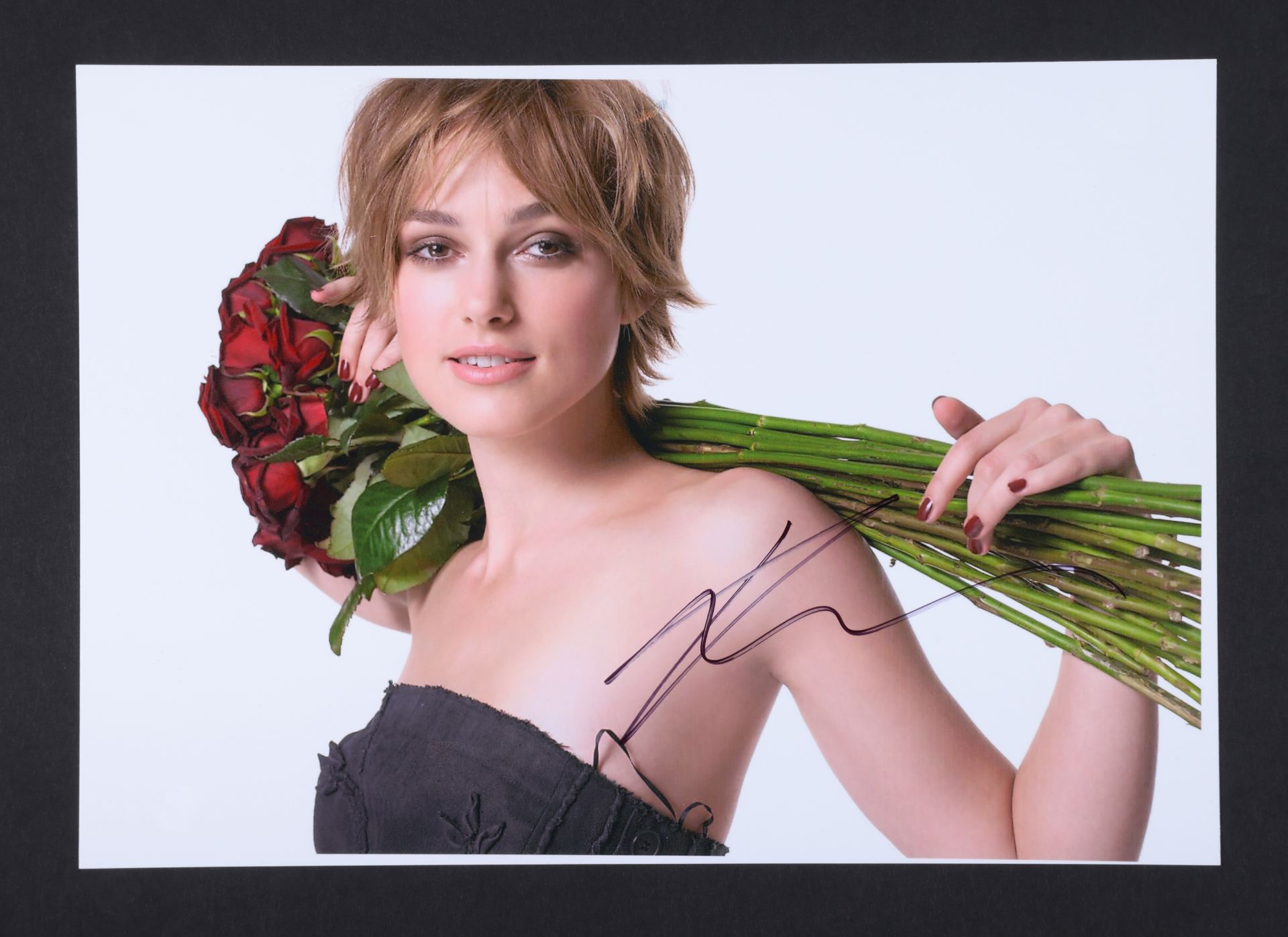 AUTOGRAPHED STILLS - Angelina Jolie, Natalie Portman, Kirsten Dunst, Keira Knightley and Hayden Pane - Image 3 of 5