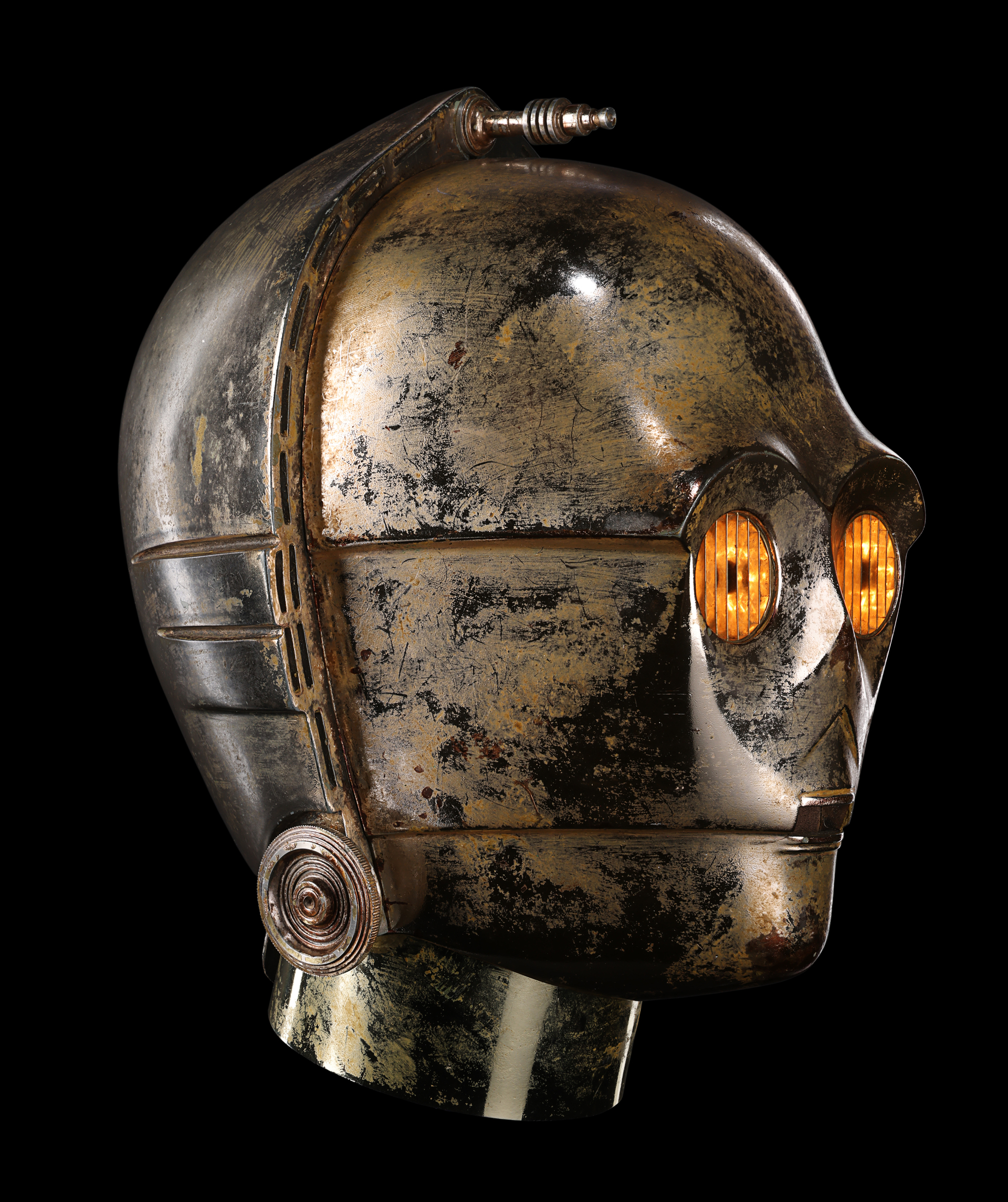 STAR WARS: RETURN OF THE JEDI (1983) - Anthony Daniels Collection: Screen-matched Light-up C-3PO (An - Image 12 of 45