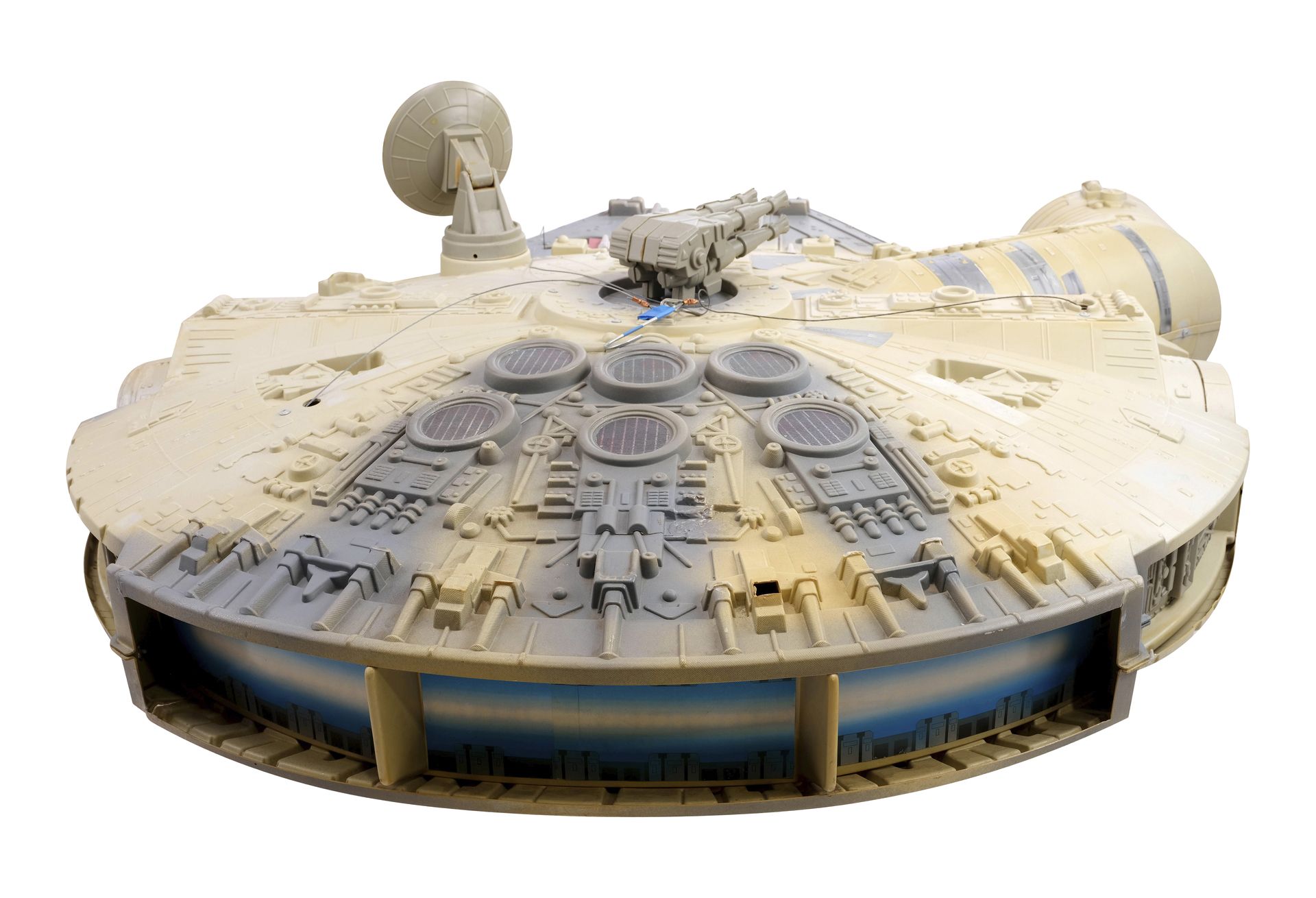 STAR WARS TOYS - Light-Up Toys-R-Us Millennium Falcon "Extraordinaire" Promotional Display - Bild 7 aus 11