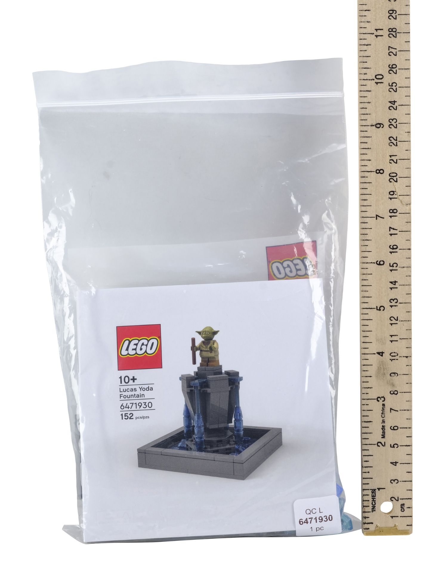 LUCASFILM - Lucas Yoda Fountain Lego Set Crew Gift - Bild 3 aus 3
