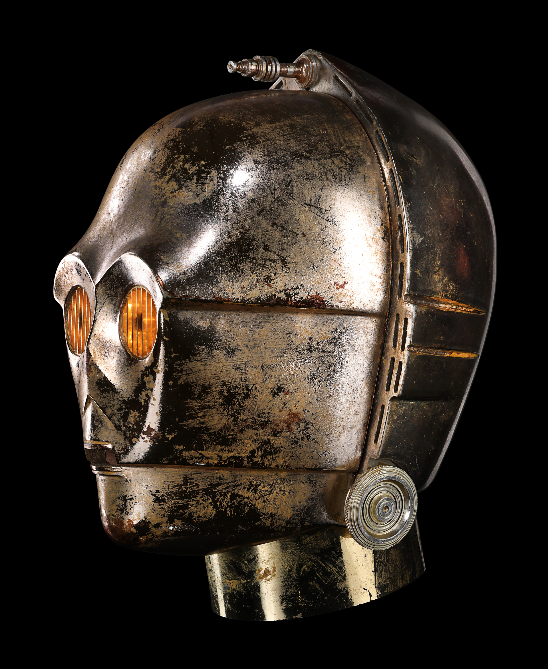 STAR WARS: RETURN OF THE JEDI (1983) - Anthony Daniels Collection: Screen-matched Light-up C-3PO (An - Image 4 of 45