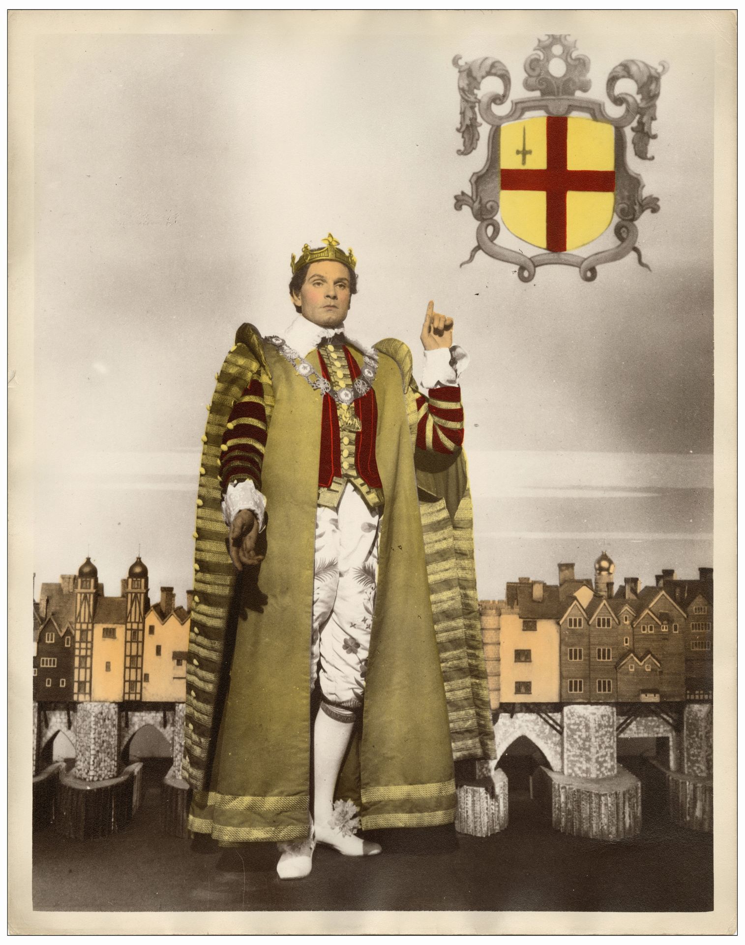 HENRY V - (8) Oversized Color Photos and (4) Oversized British Photos (11" x 14"); Very Good+ - Image 7 of 13