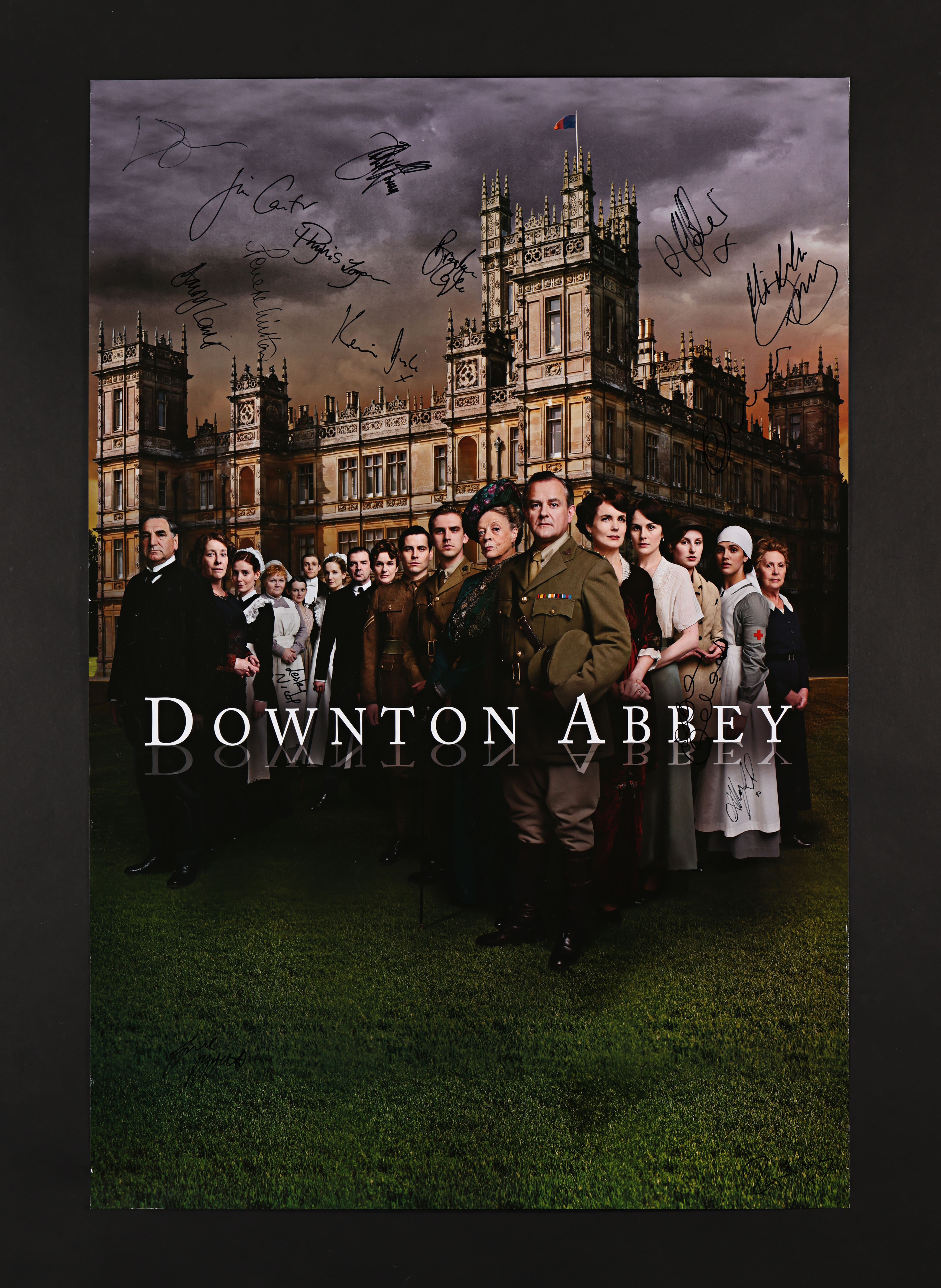 DOWNTON ABBEY (T.V. SERIES, 2010-2015) - Hugh Bonneville, Penelope Wilton, Joanne Froggatt, Jim Cart