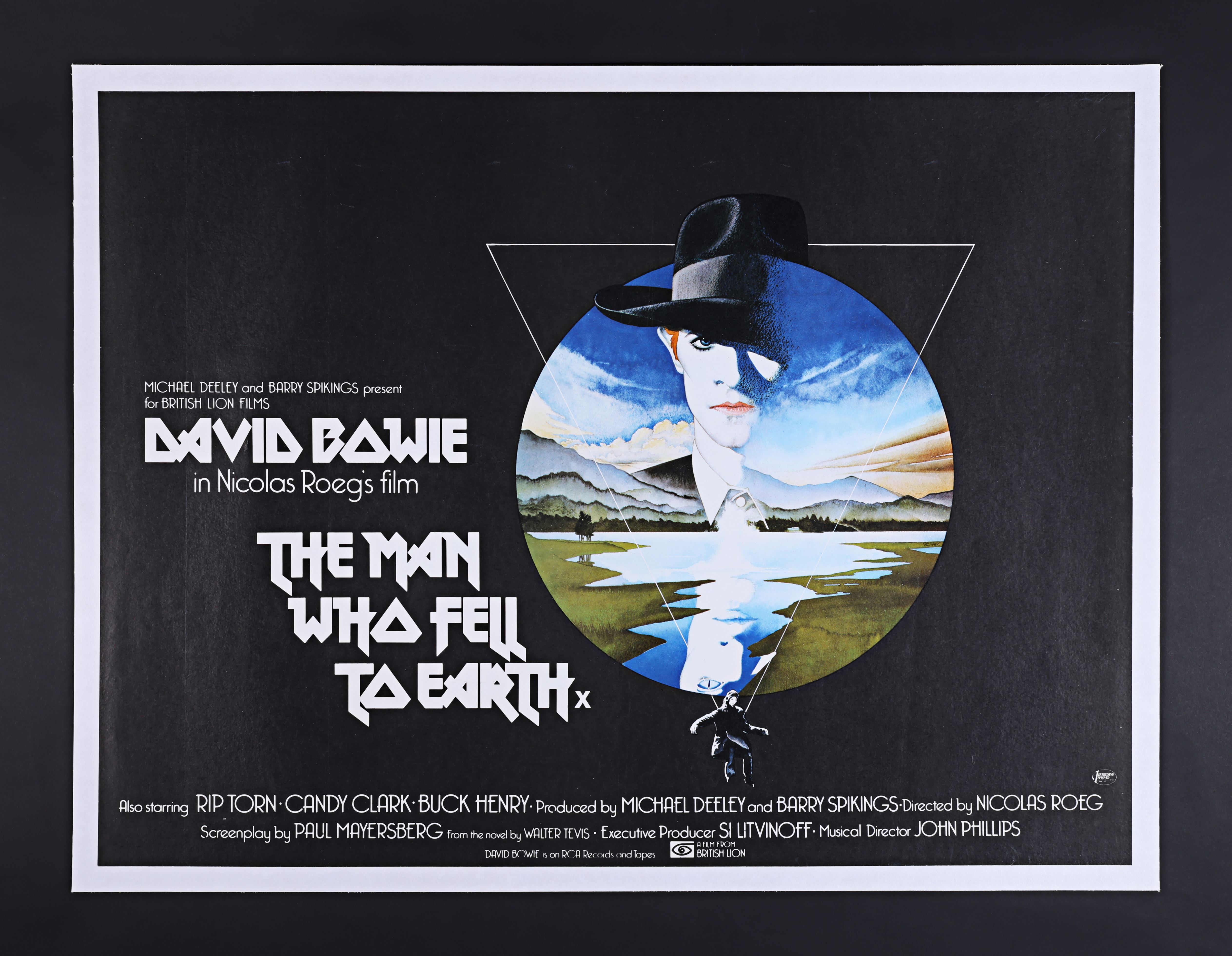 THE MAN WHO FELL TO EARTH (1976) - UK Quad - Linen-Backed, 1976