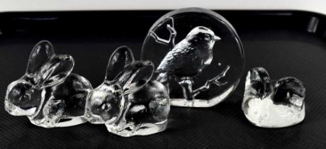 A group of vintage Art glass paperweights in the form of a mouse and a pair of rabbits, together
