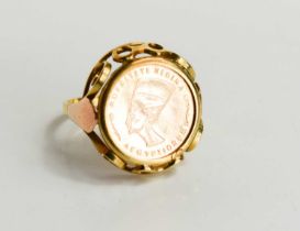 A Nefertiti Regina coin set in 14ct gold ring mount, size M/N, 3.7g total weight.