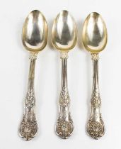 Three silver desert spoons in the Queen's pattern, hallmarked for William Bateman, London 1845, 6.