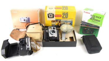 A group of vintage cameras to include a boxed Hanimex 35H, Canon Sure Shot 85 zoom, Kodak Brownie