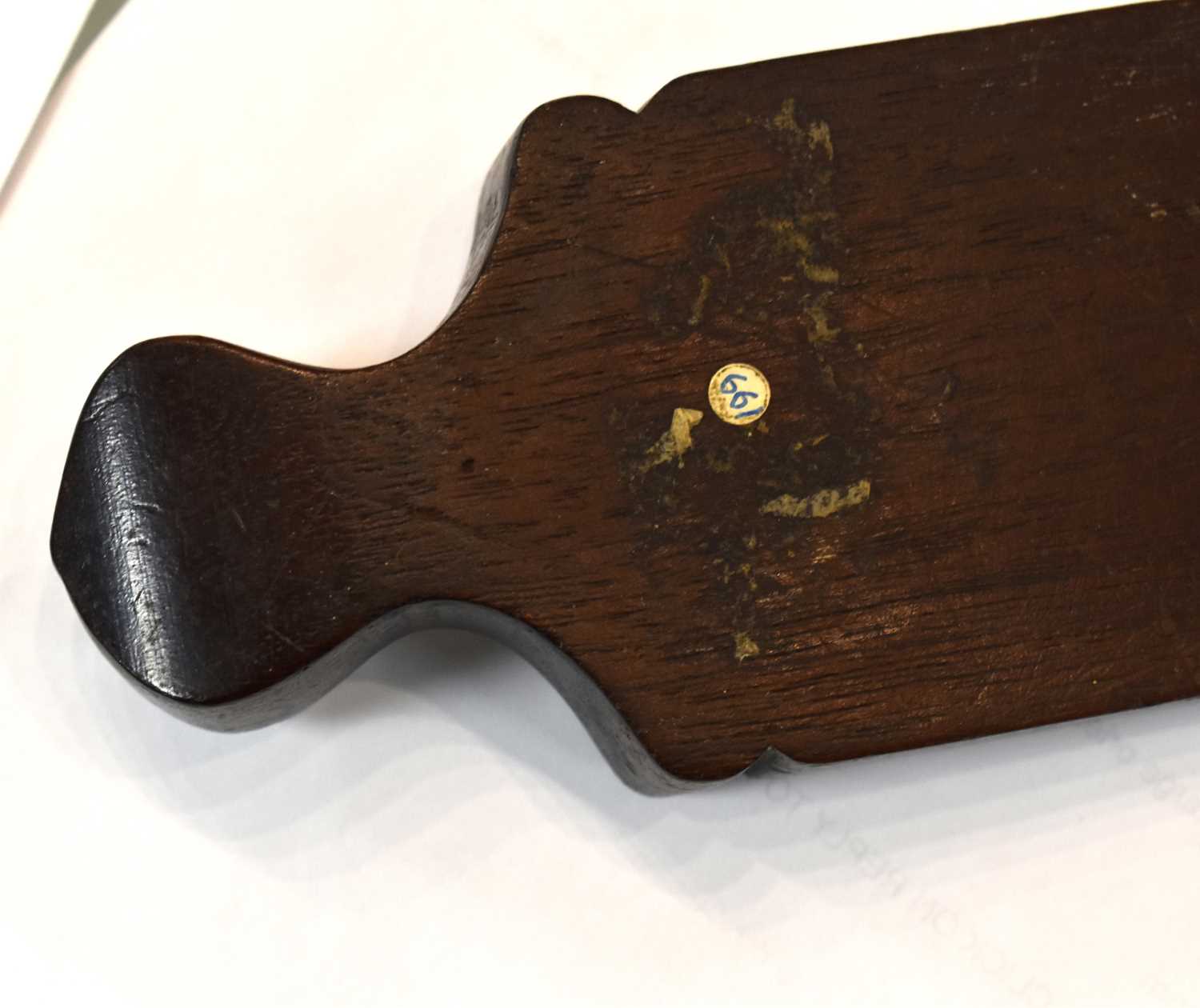 A 19th century treen dish slope with protruding shaped handle to tilt a serving dish, so that the - Image 9 of 10