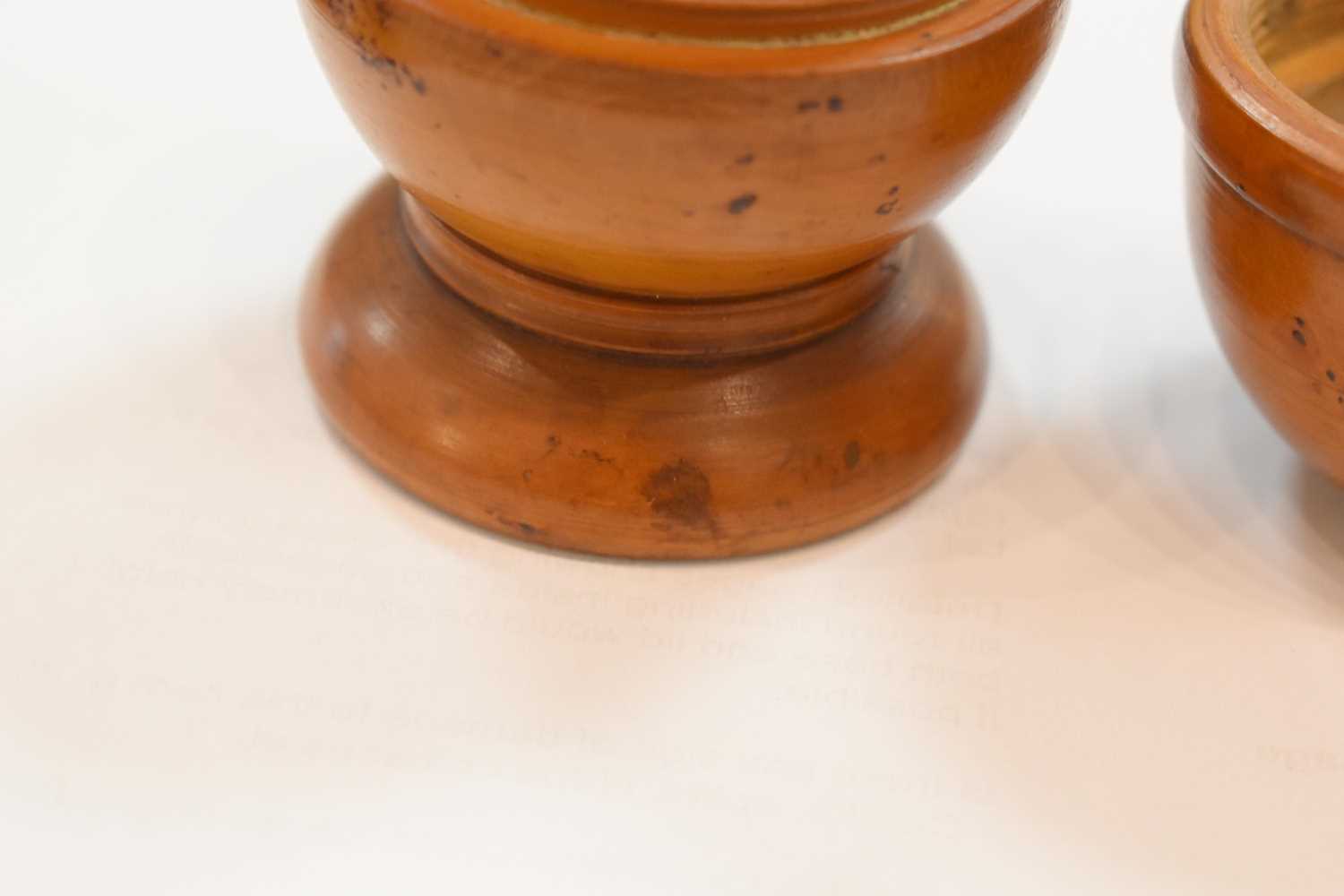 A group of 19th century treen to include a sugar castor, a pill silvering bowl and cover, two - Image 4 of 8