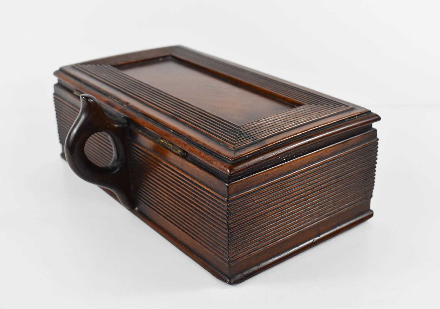 A Georgian mahogany cigar box, with a shaped handle to the back, lid and sides having reeded - Image 2 of 5