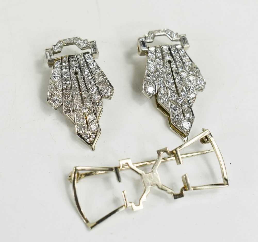 An Art Deco Marcus & Co diamond set metamorphic brooch, likely platinum, each starburst clip set - Image 5 of 5