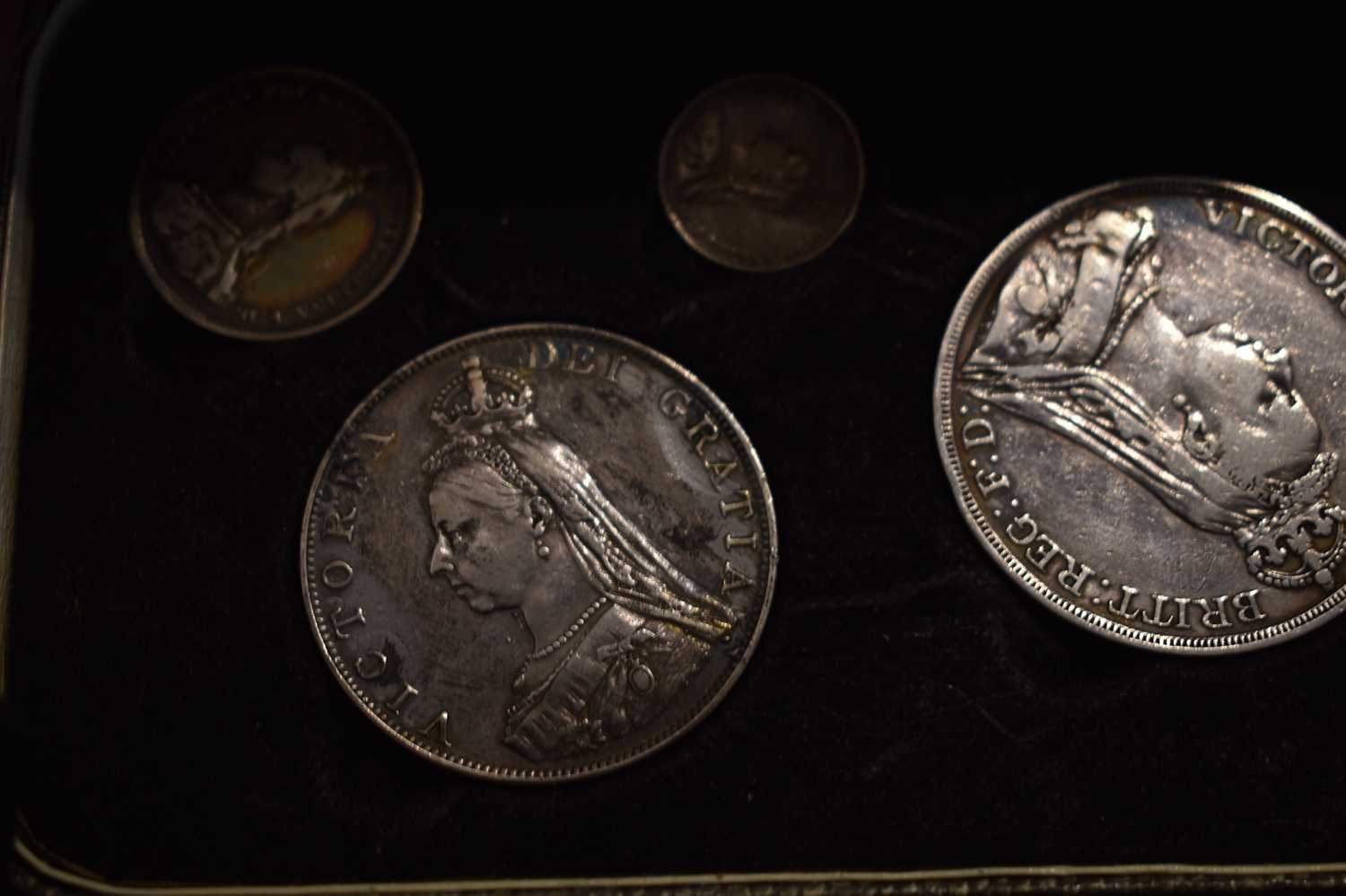 An 1887 Queen Victoria Jubilee silver coin set in a fitted case. - Image 5 of 8