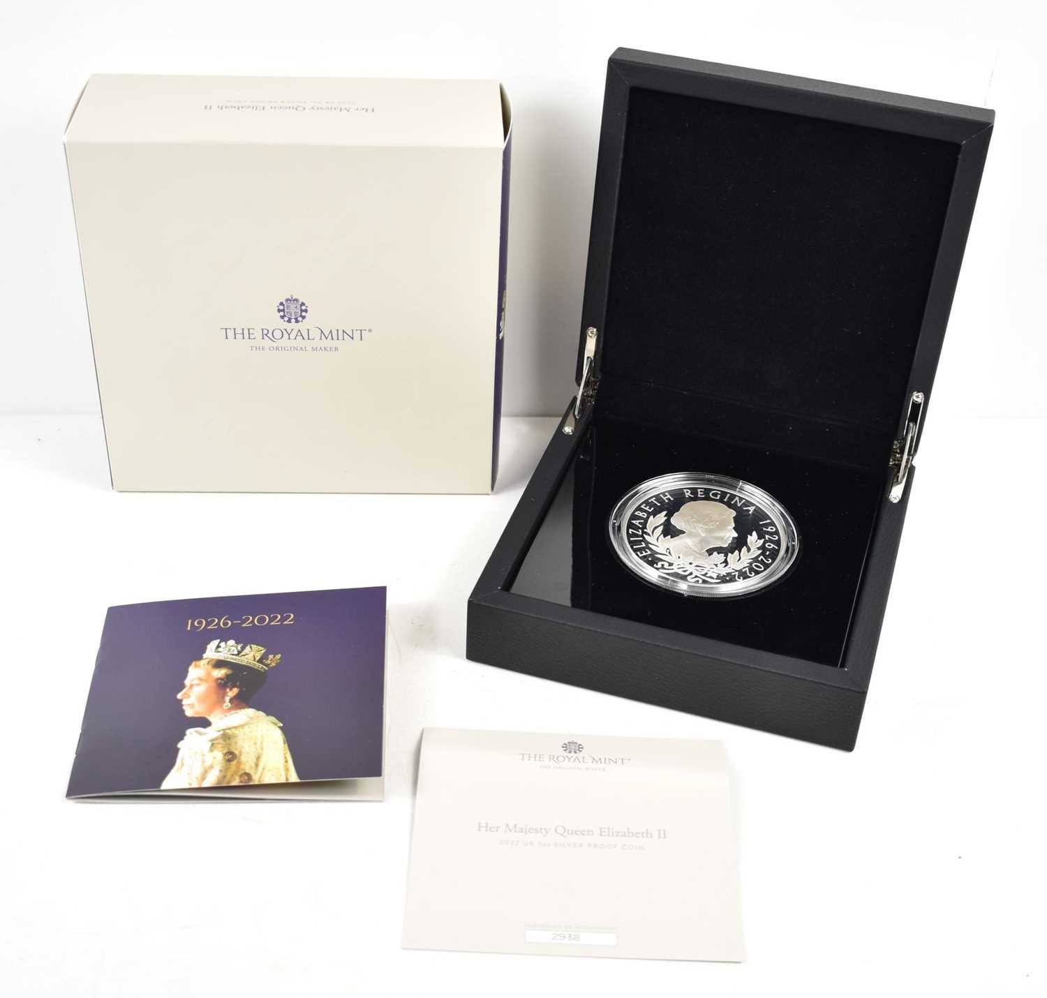 Royal Mint: Her Majesty Queen Elizabeth II Memorial 5oz Silver Proof Coin, limited edition, in