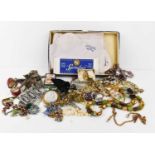 A group of vintage costume jewellery including a 900 silver gilt filagree bracelet set with