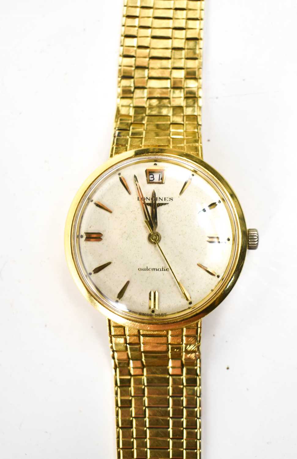 An 18ct gold Longines wristwatch, the dial having a calendar aperture and baton markers, with an - Image 3 of 3