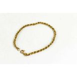 A 9ct gold rope twist bracelet, 20cm long, 2.5g.