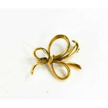 A 9ct gold bow brooch, 2.9g.