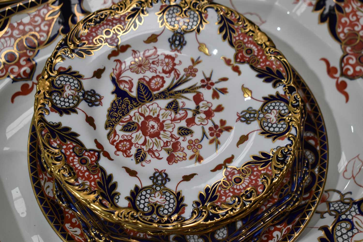 An extensive early 20th century Osmaston Road Royal Crown Derby part dinner service in the Japan - Image 7 of 9