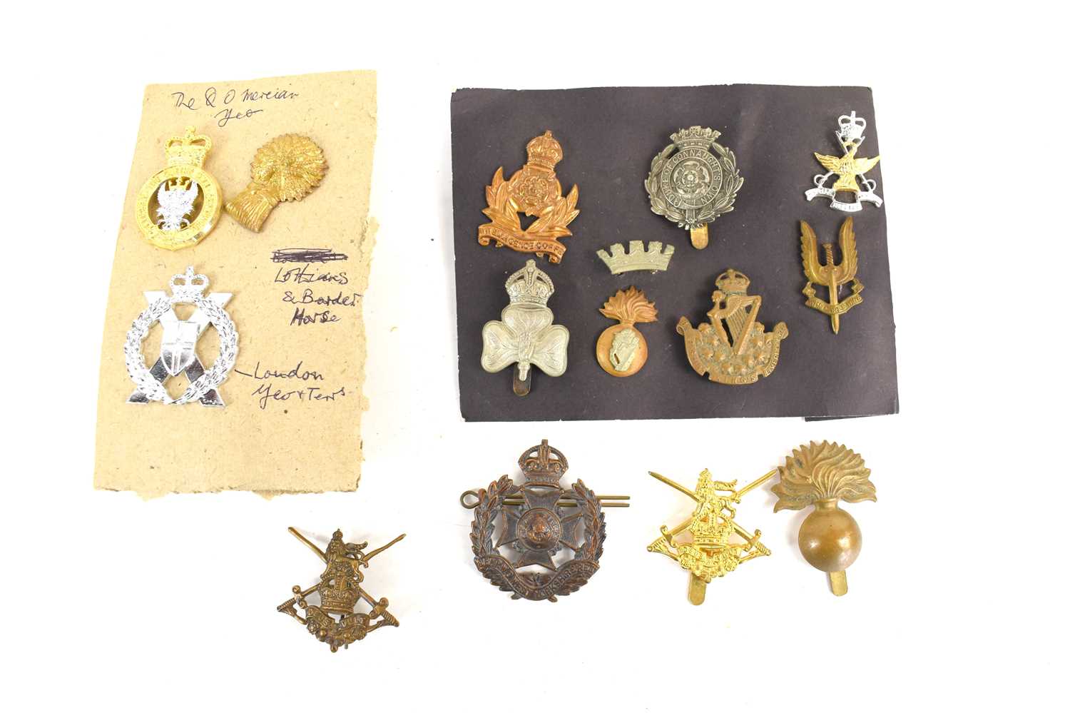 A group of Victorian and later cap and pouch badges to include Gordon Highlanders, 64th Foot - Bild 5 aus 19
