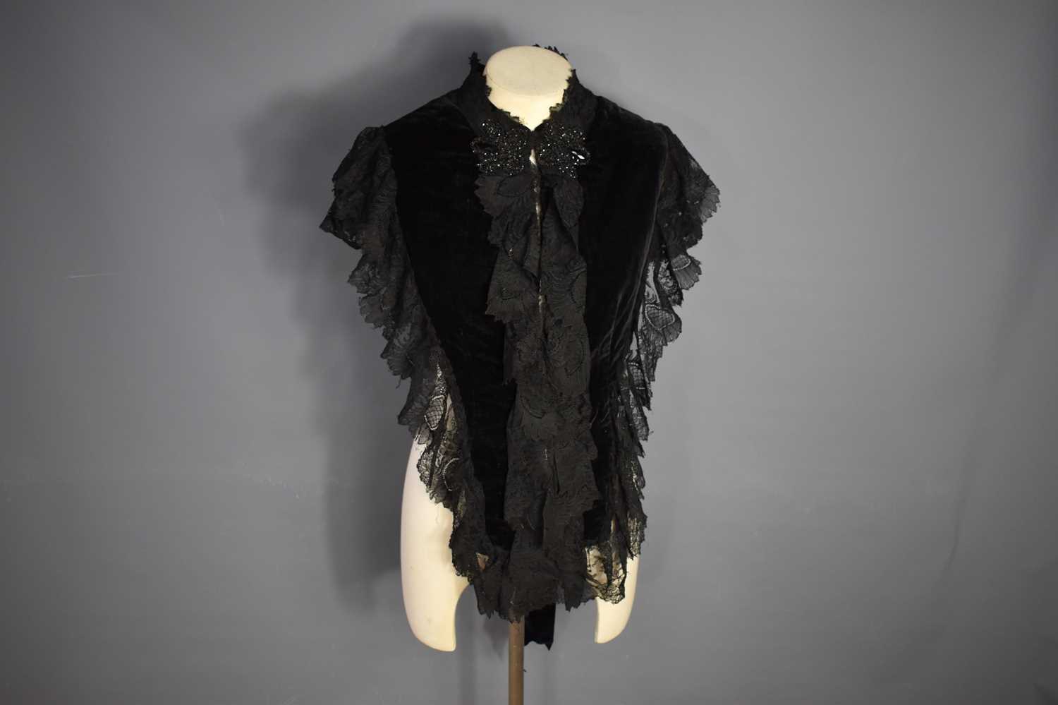 A Victorian velvet and lace mourning bodice with decorative jet bead work and tassels. - Image 6 of 6