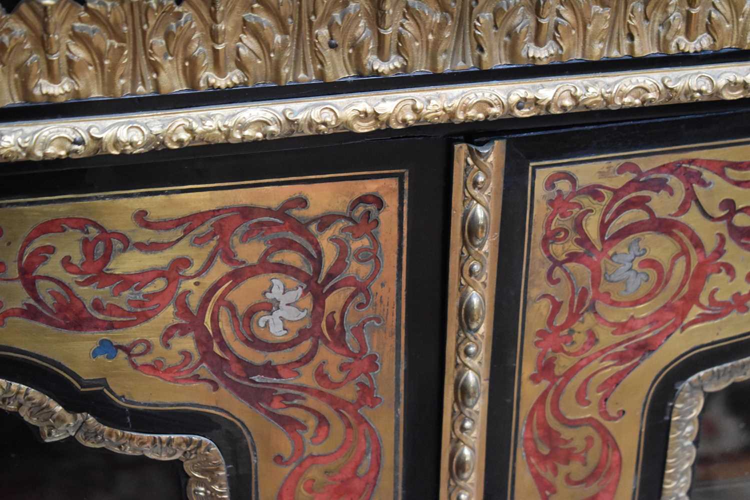 A 19th century style French boulework cabinet, having shaped serpentine marble top, to ebony cabinet - Image 14 of 14