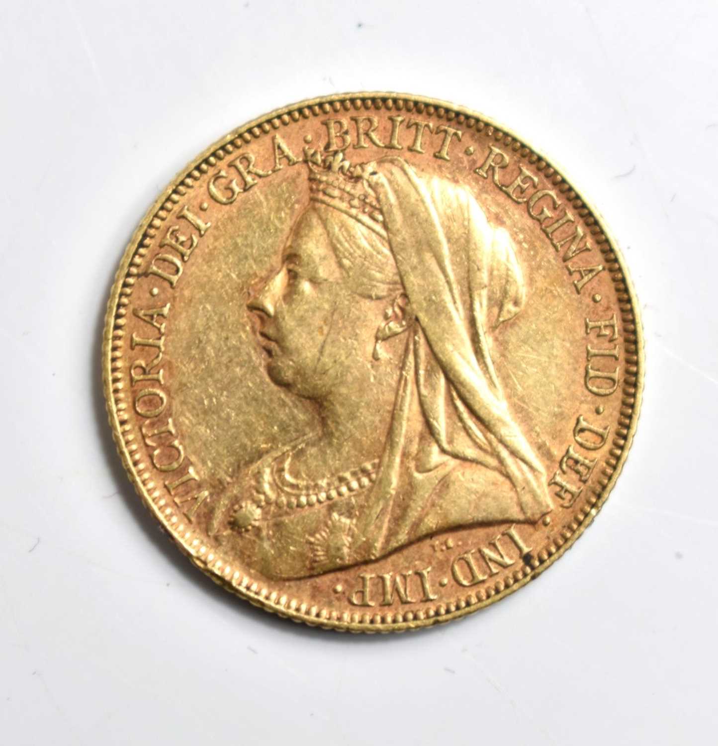 A Queen Victoria full gold sovereign, veiled head, Melbourne mint mark, dated 1898.