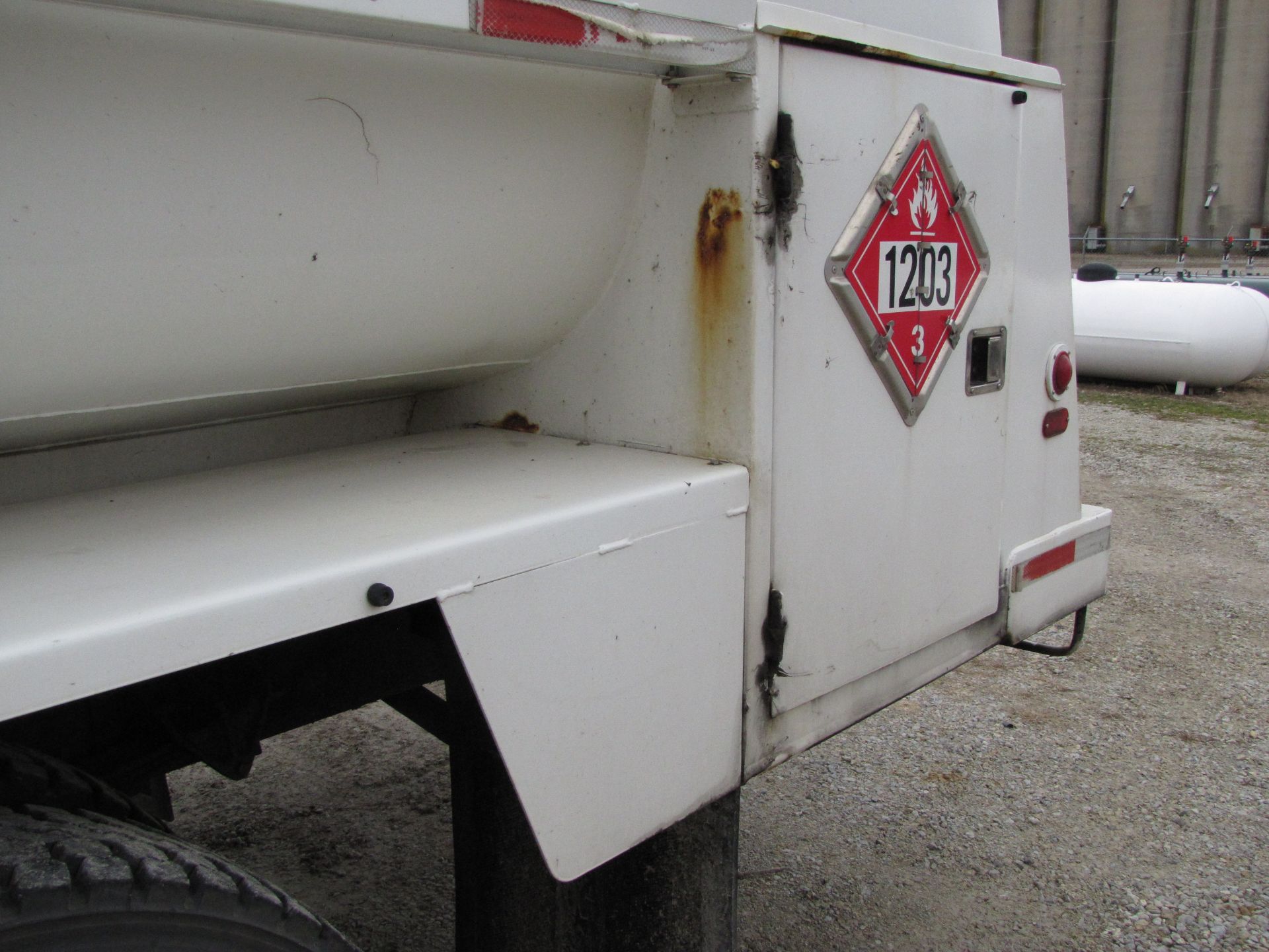 2007 International 4300 fuel truck - Image 22 of 73