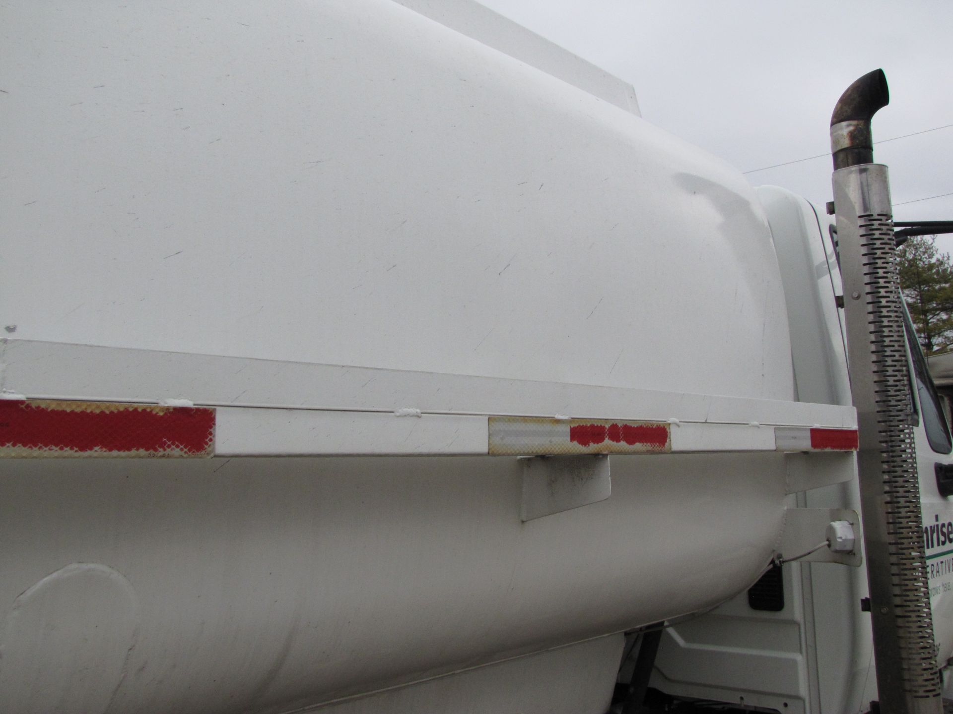 2007 International 4300 fuel truck - Image 46 of 73