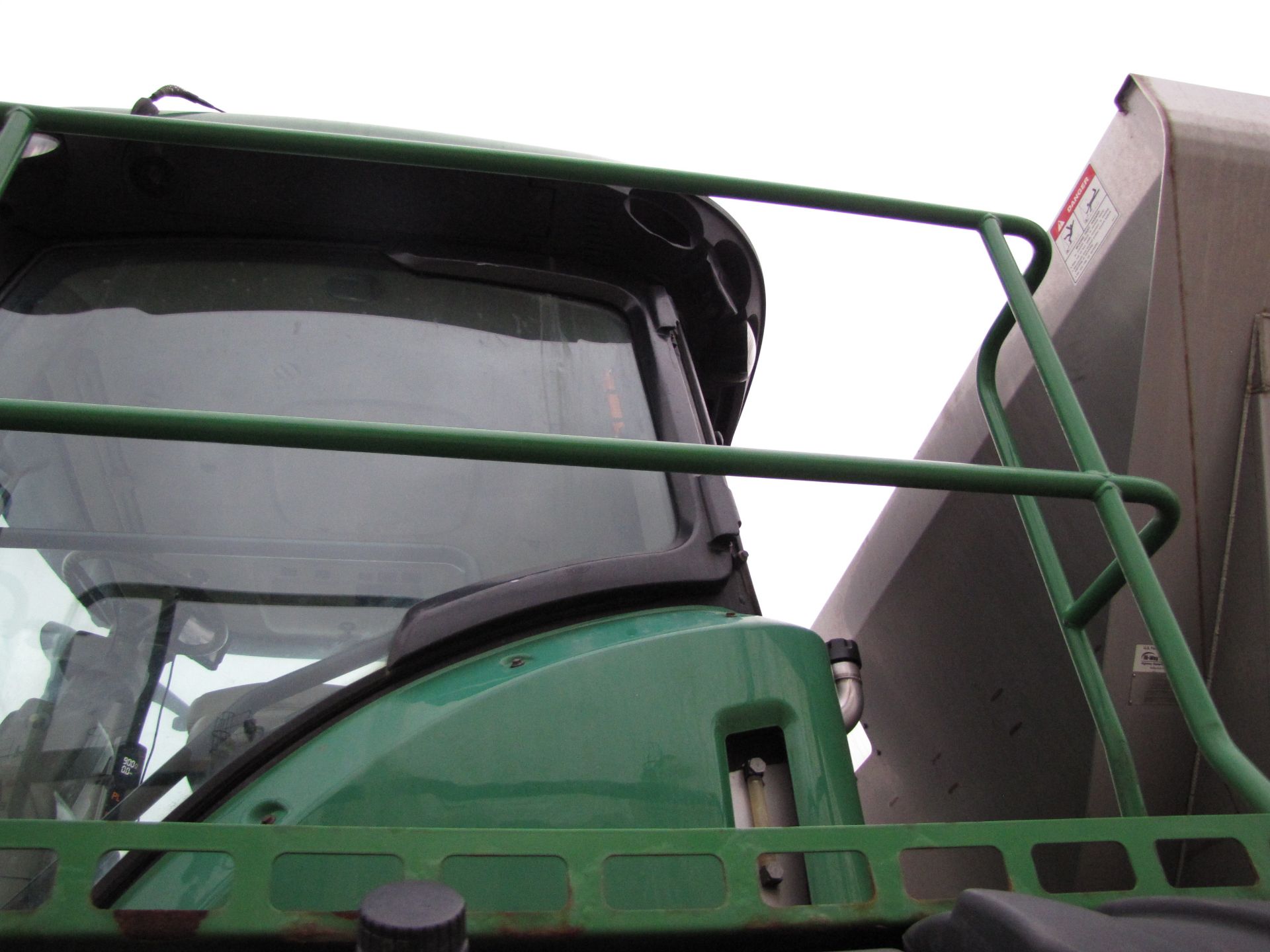 2015 JD R4045 - Image 62 of 90