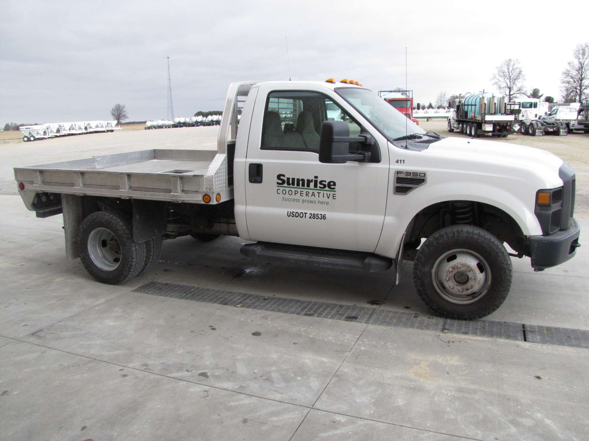 2009 Ford F350 XL Super Duty pickup truck - Image 10 of 55