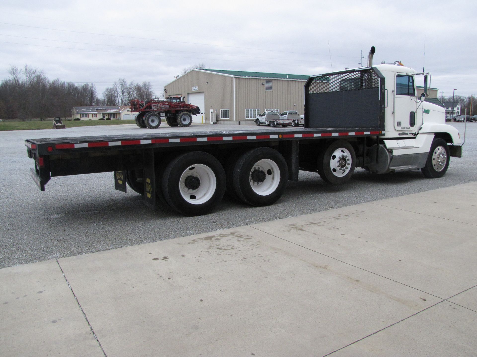 1993 Freightliner FLD120 semi truck - Image 11 of 71