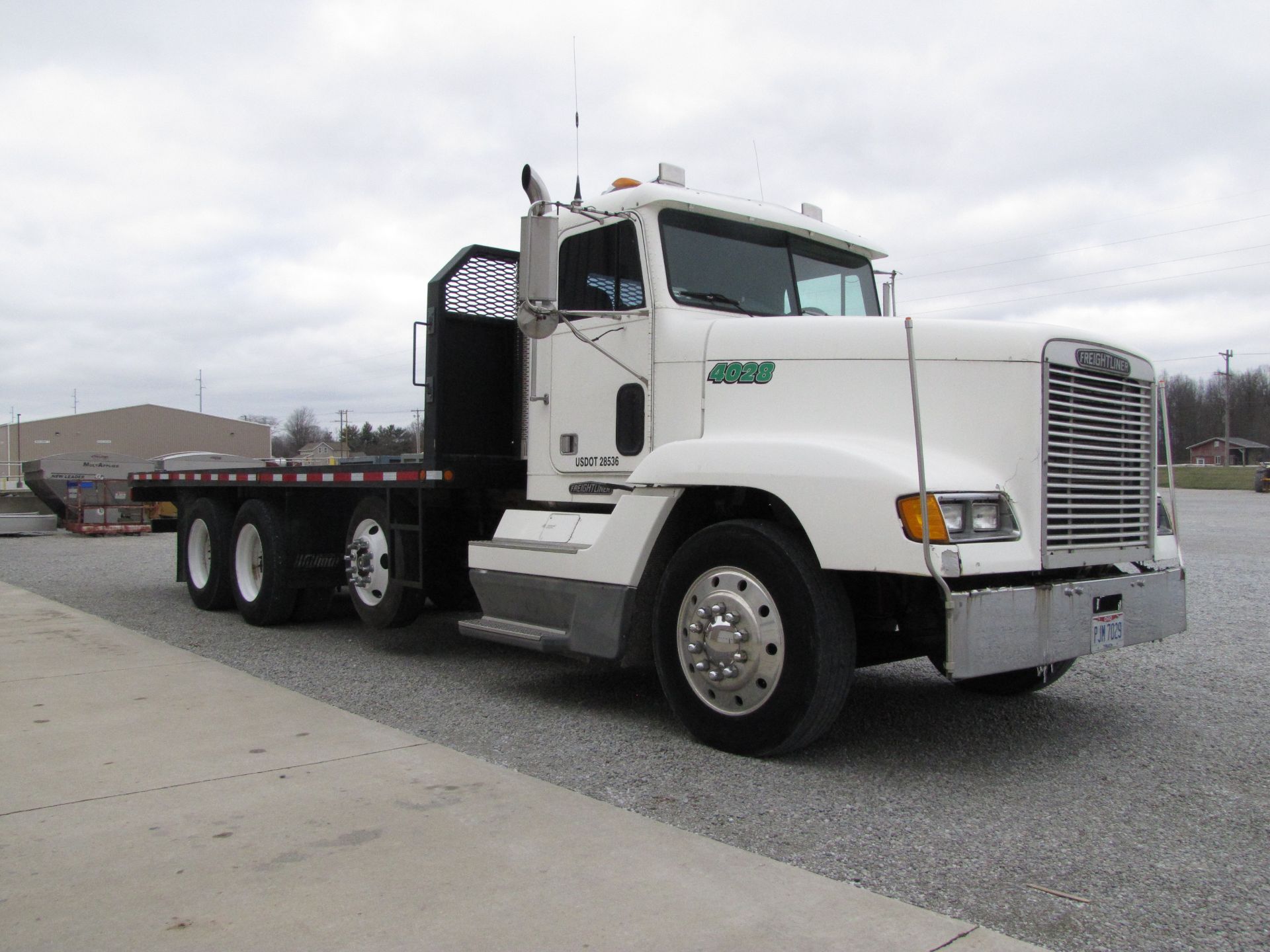 1993 Freightliner FLD120 semi truck - Image 13 of 71