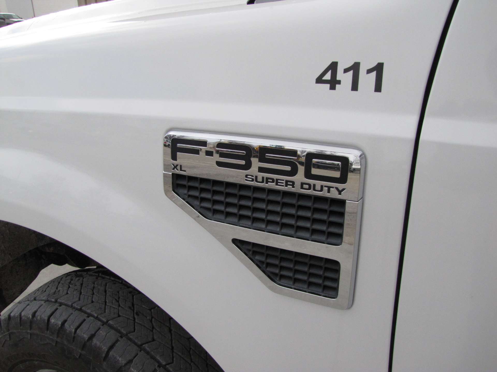 2009 Ford F350 XL Super Duty pickup truck - Image 19 of 55