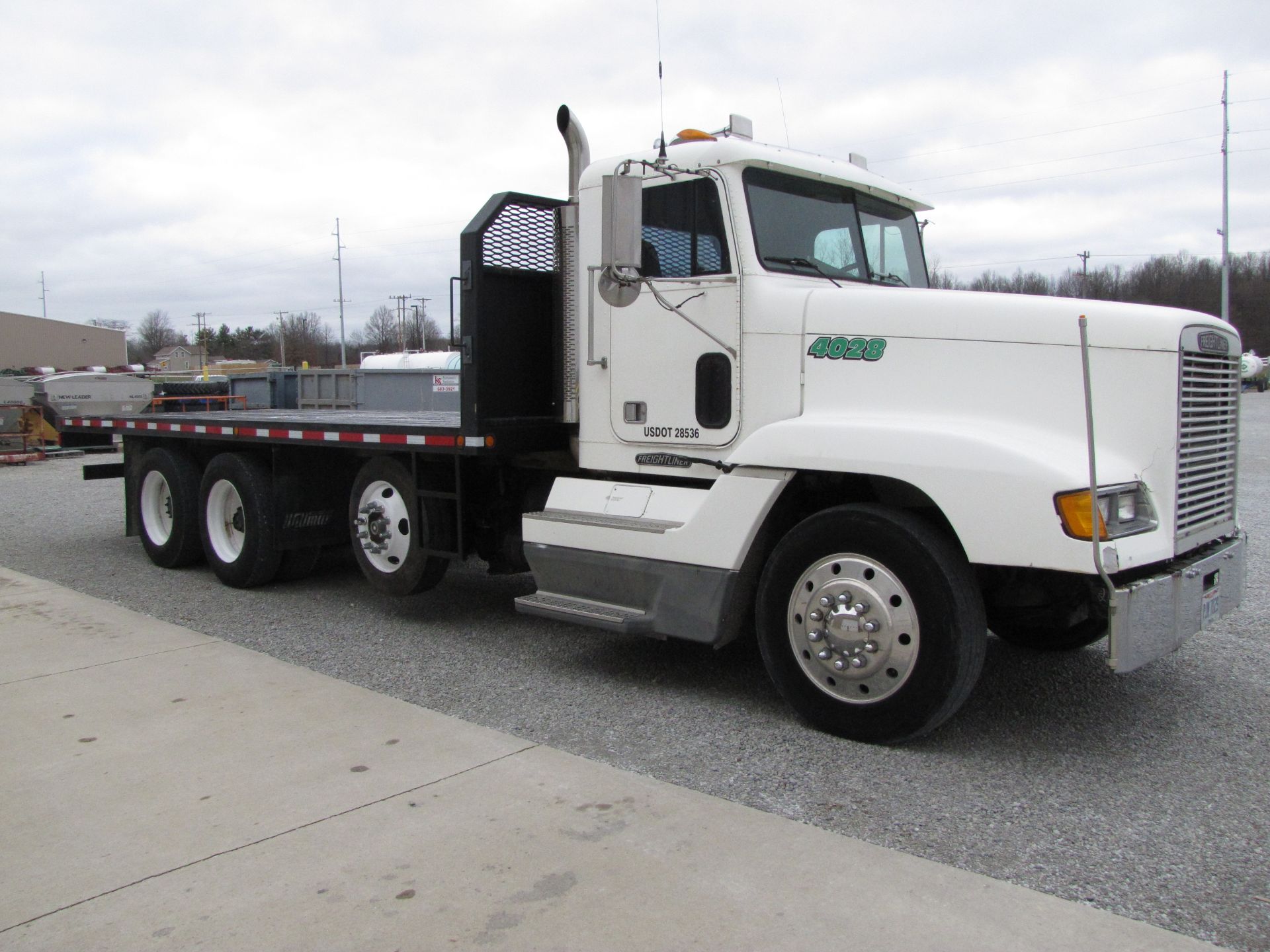 1993 Freightliner FLD120 semi truck - Image 12 of 71