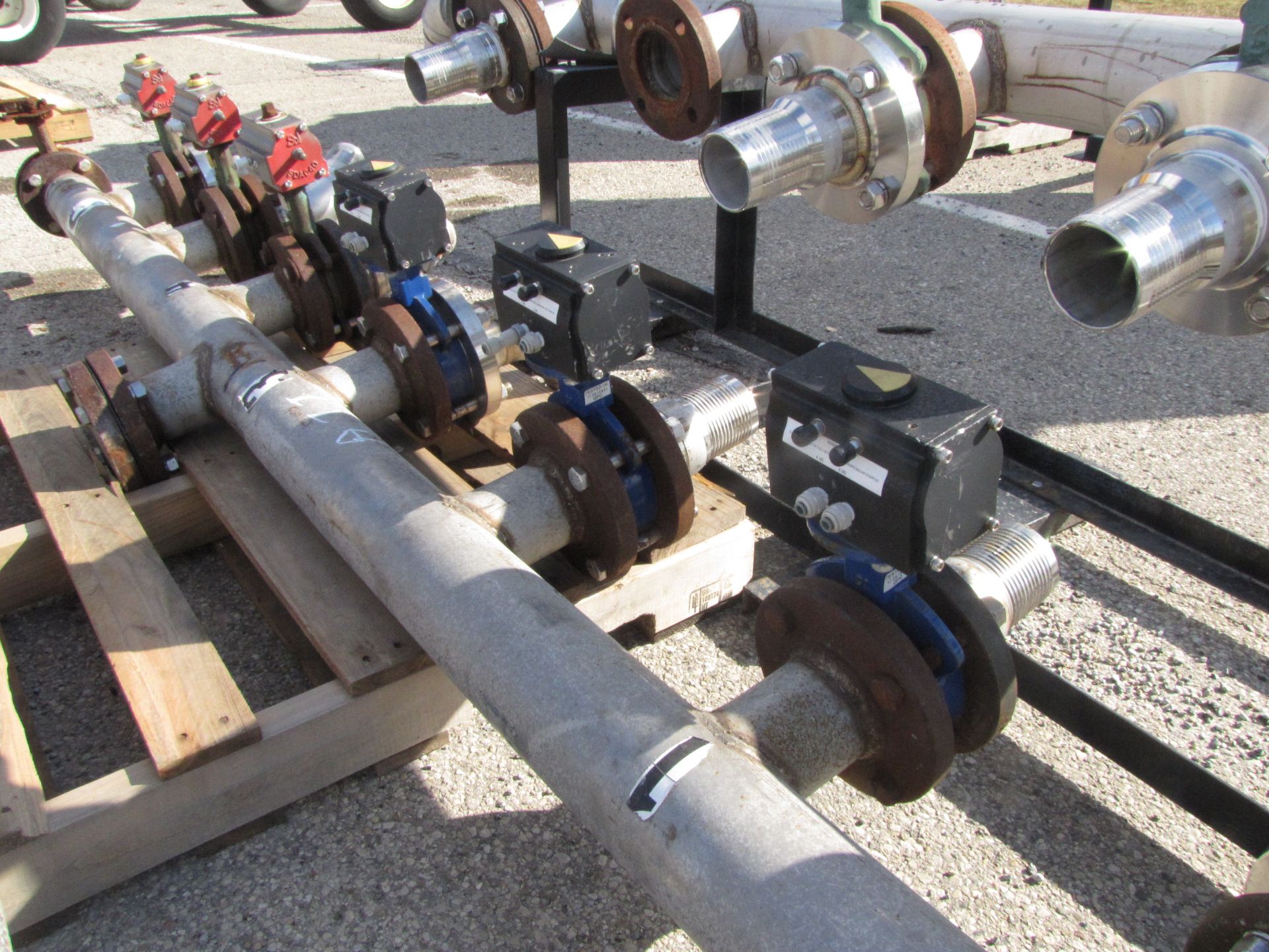 SS Manifolds w/ Air Valves - Image 7 of 8