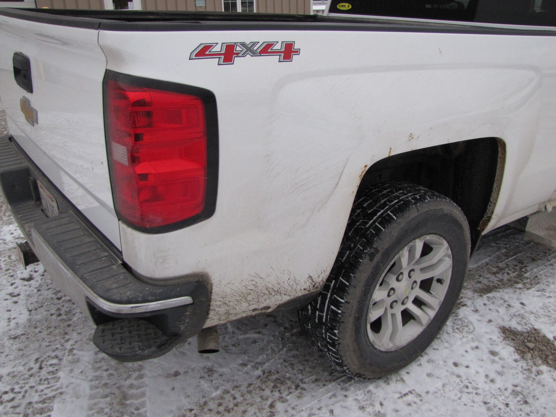 2014 Chevy Silverado 1500 pickup truck - Image 33 of 55