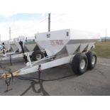 Willmar Super 600 fertilizer spreader