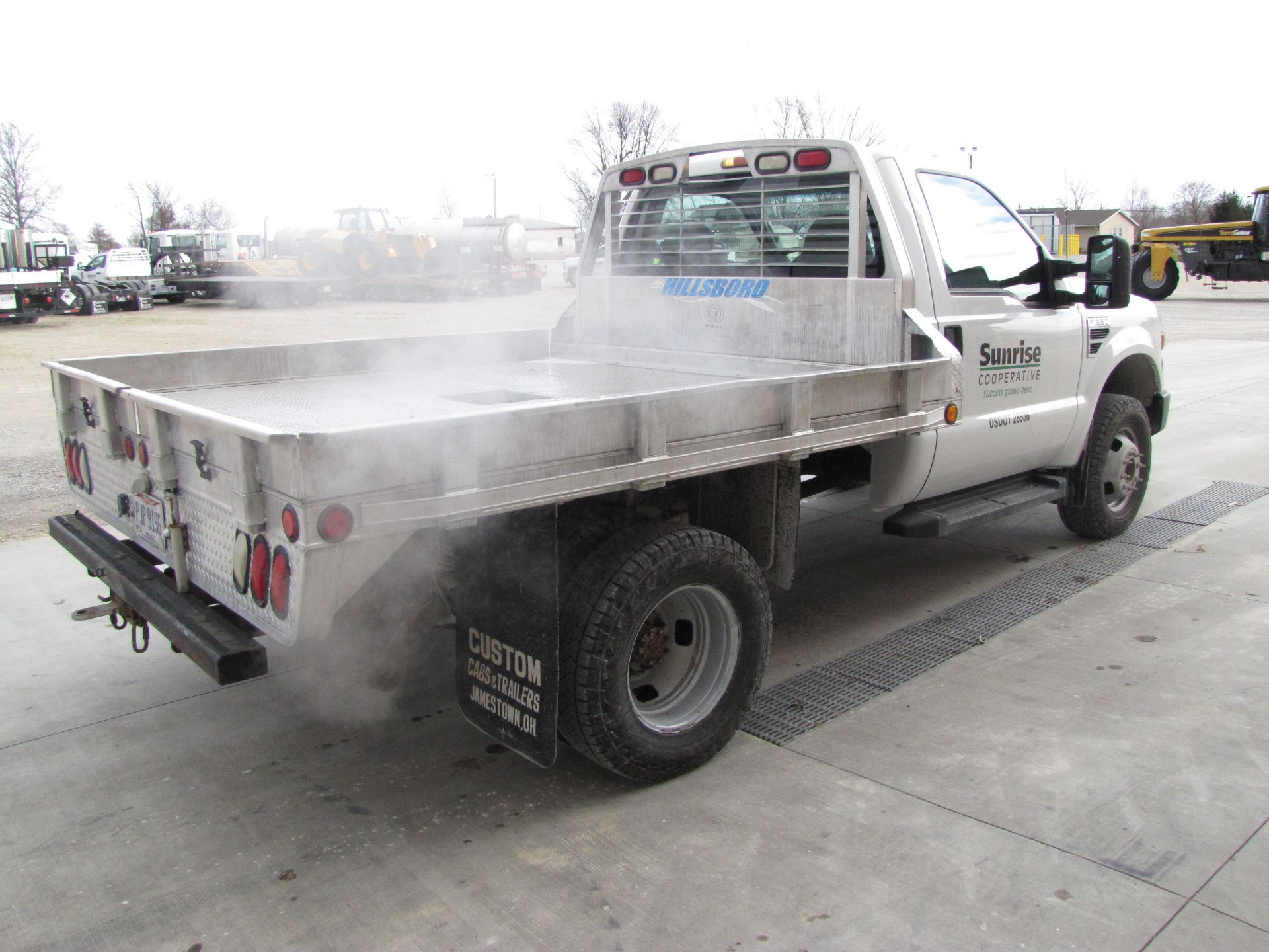 2009 Ford F350 XL Super Duty pickup truck - Image 8 of 55