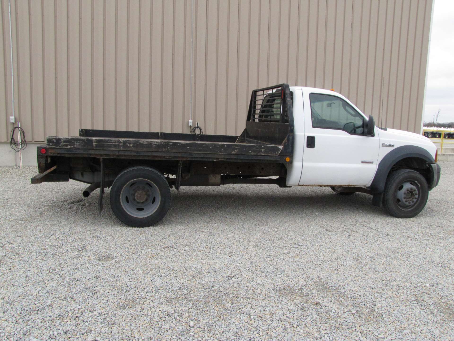 2006 Ford F450 XL Super Duty pickup truck - Image 4 of 62