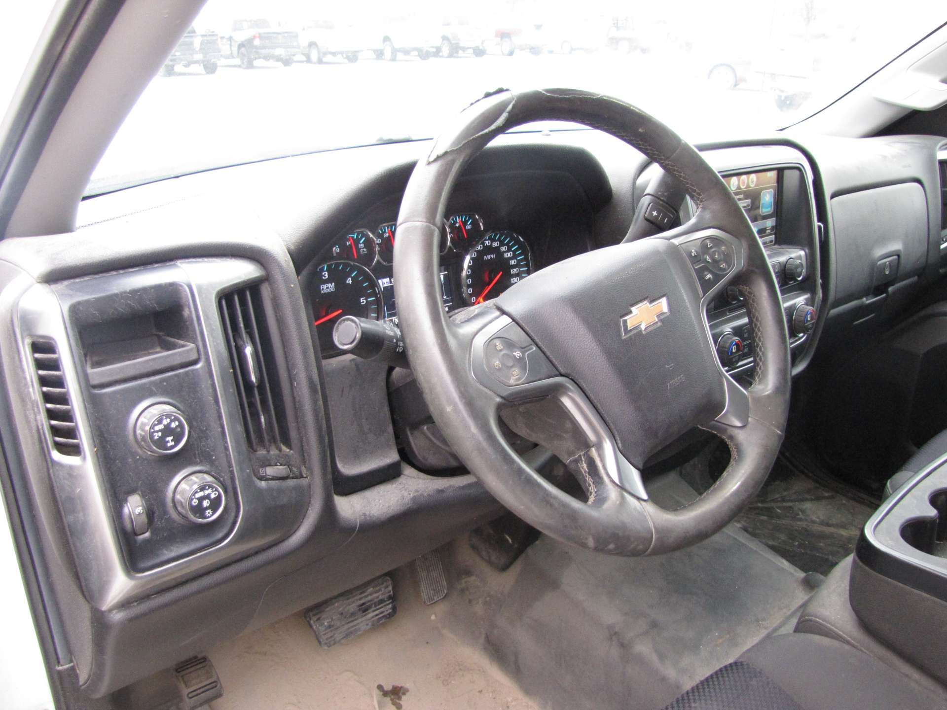 2014 Chevy Silverado 1500 pickup truck - Image 46 of 55