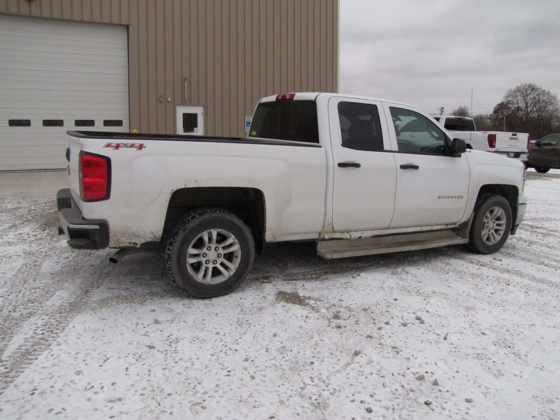 2014 Chevy Silverado 1500 pickup truck - Image 7 of 55