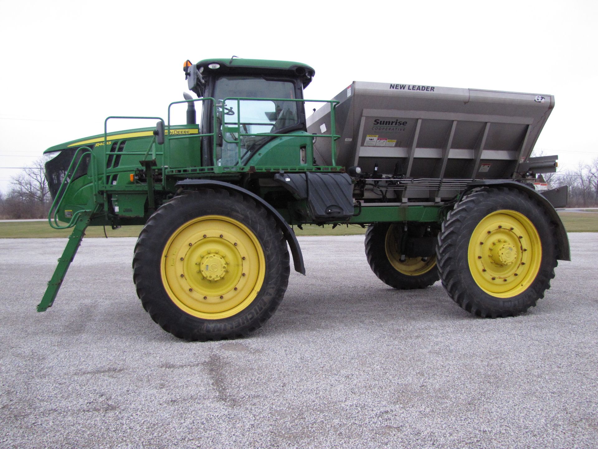 2015 JD R4045 - Image 16 of 90