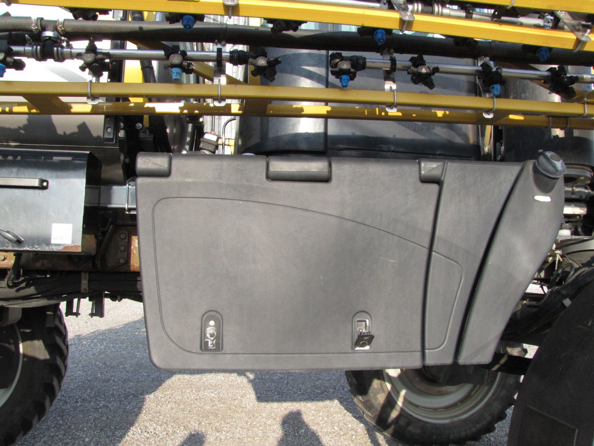 2015 RoGator RG1100B Combo - Image 31 of 126