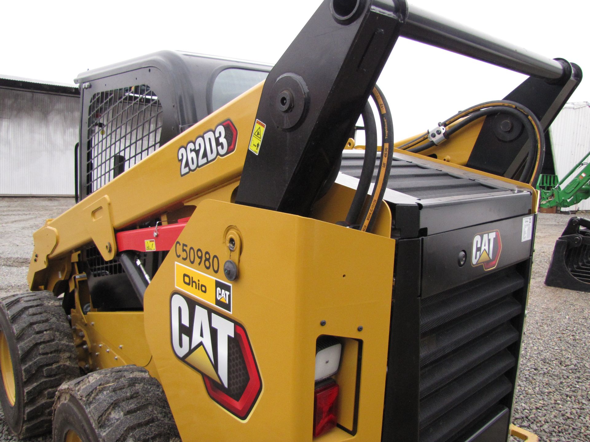 CAT 262D3 skid loader - Image 30 of 49