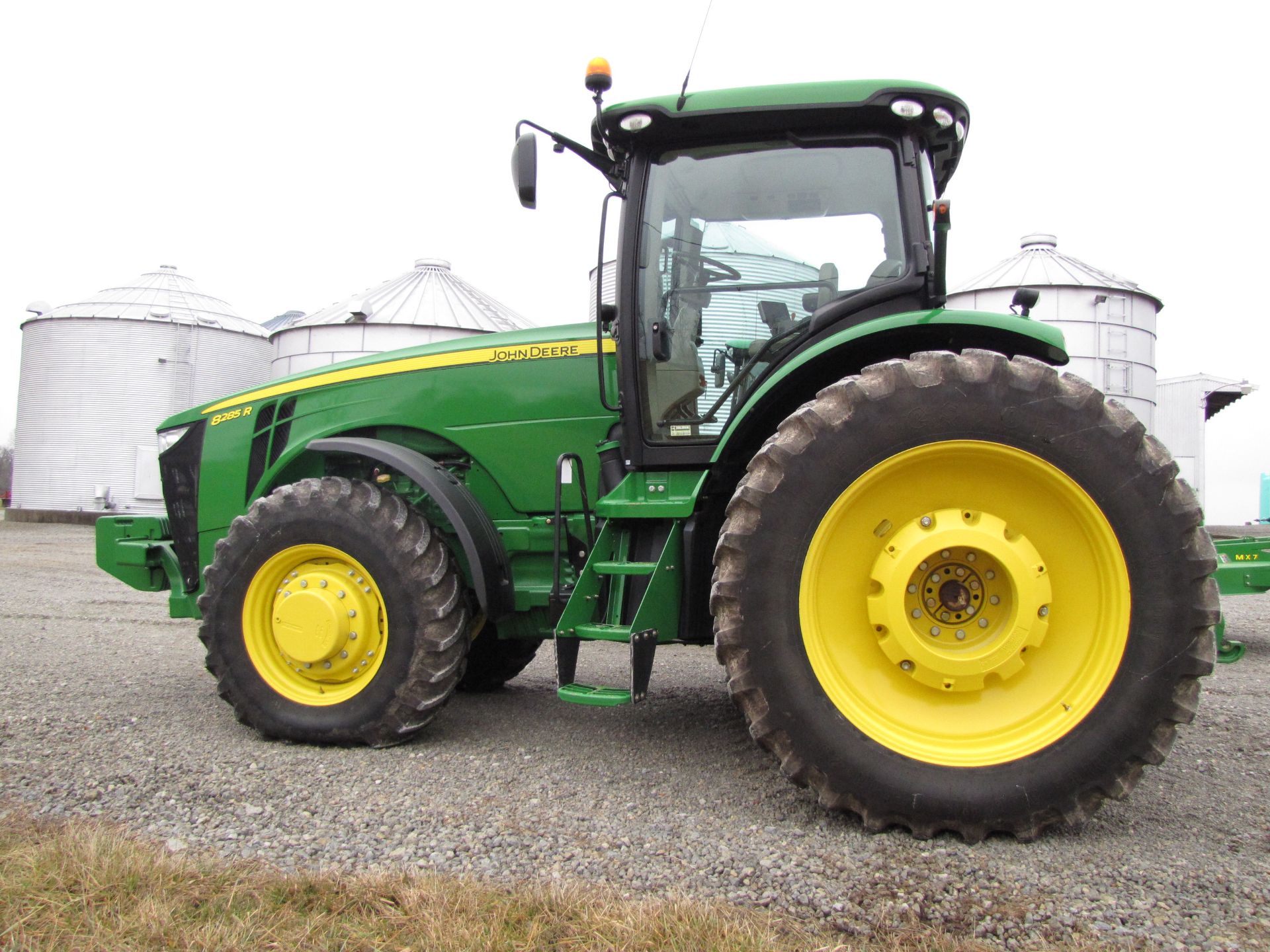 John Deere 8285R tractor - Image 5 of 62