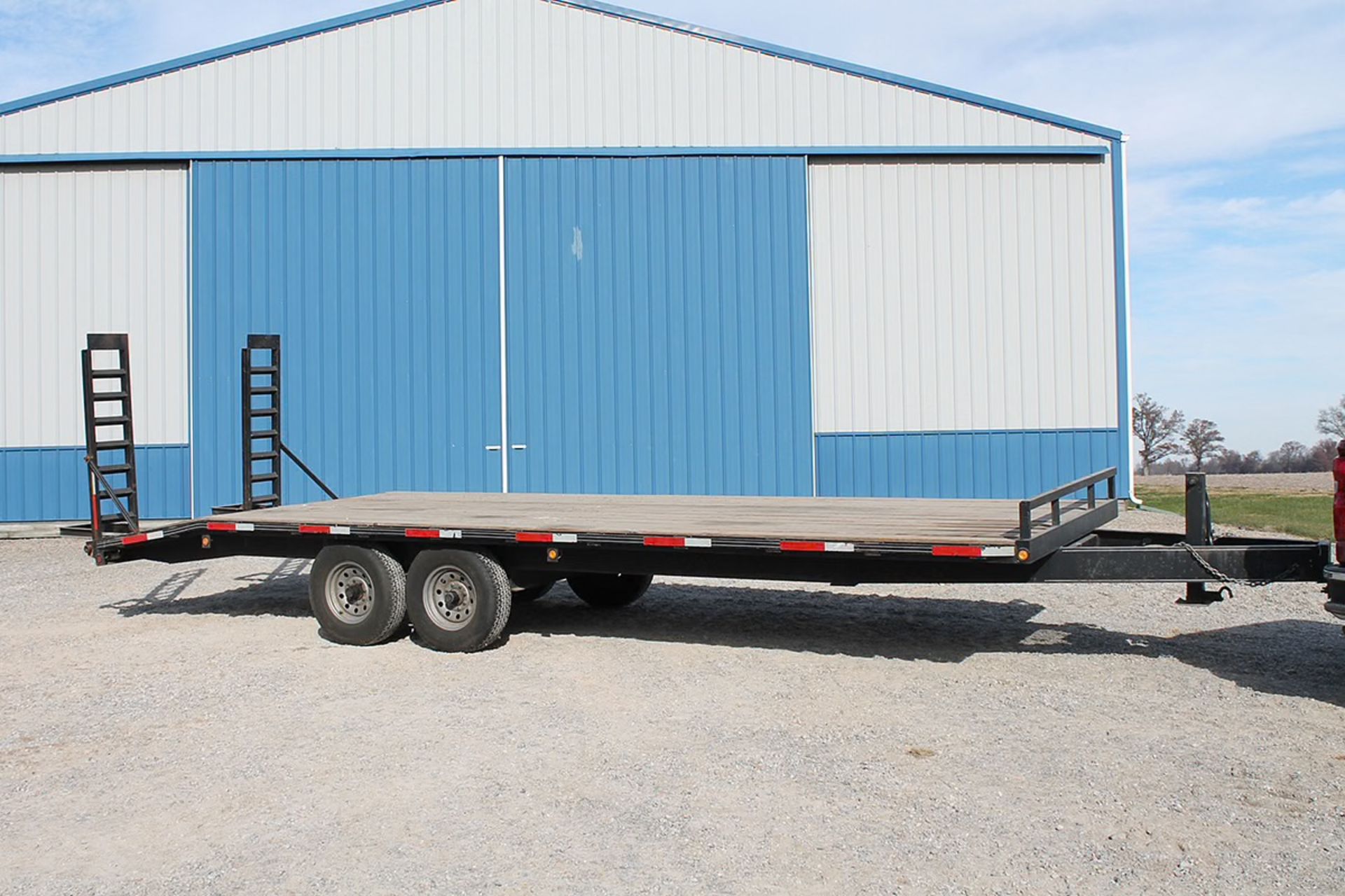 Appalachian 92” x 20’+ 4’ fixed dovetail trailer