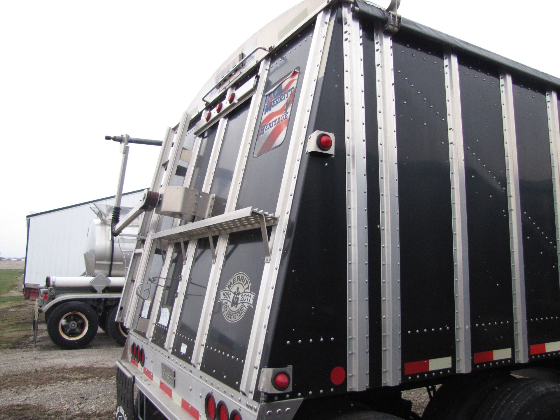 2014 38' Merritt Hopper Bottom Grain Trailer - Image 9 of 40