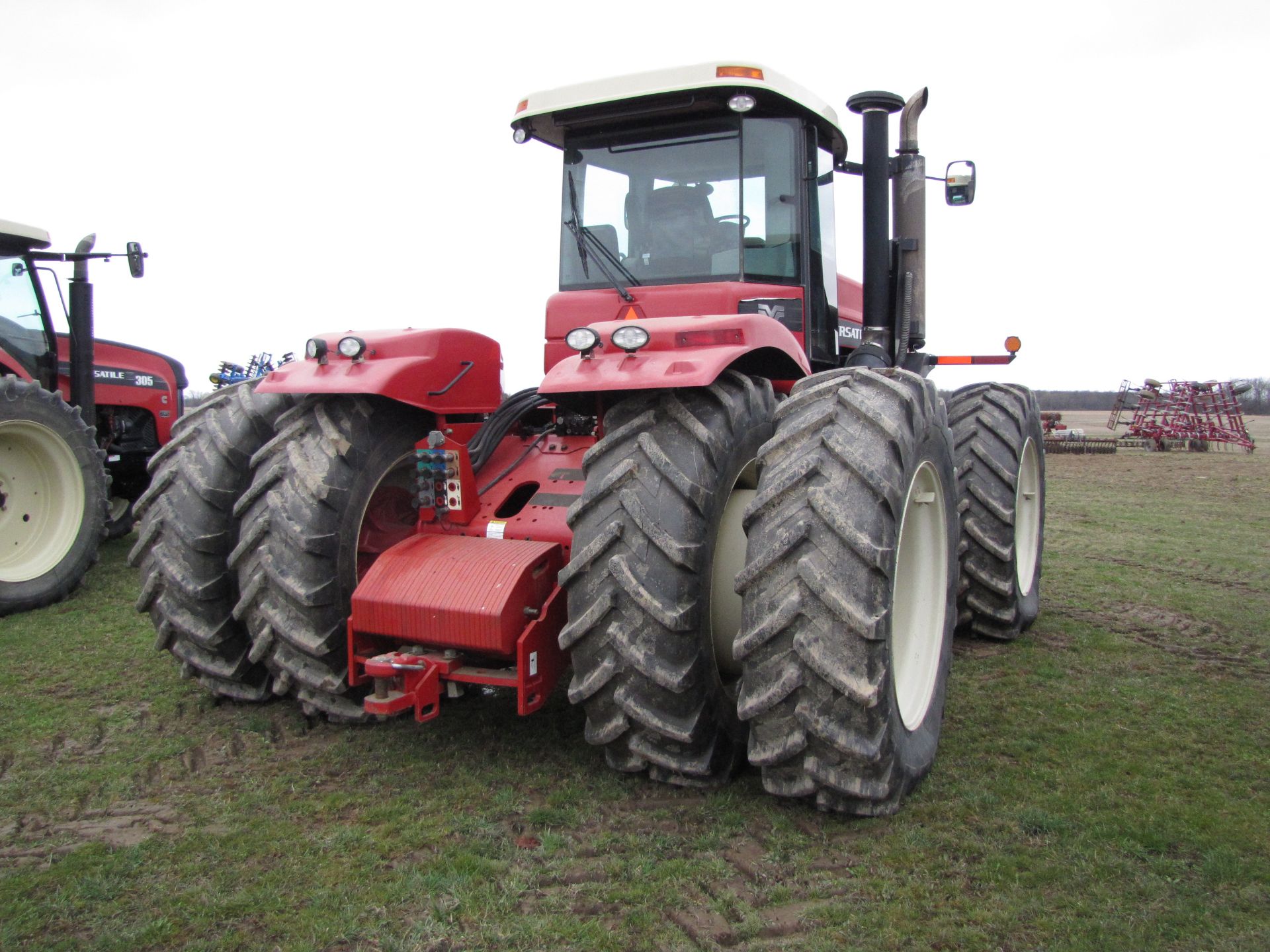 Versatile 375 Tractor - Bild 6 aus 47