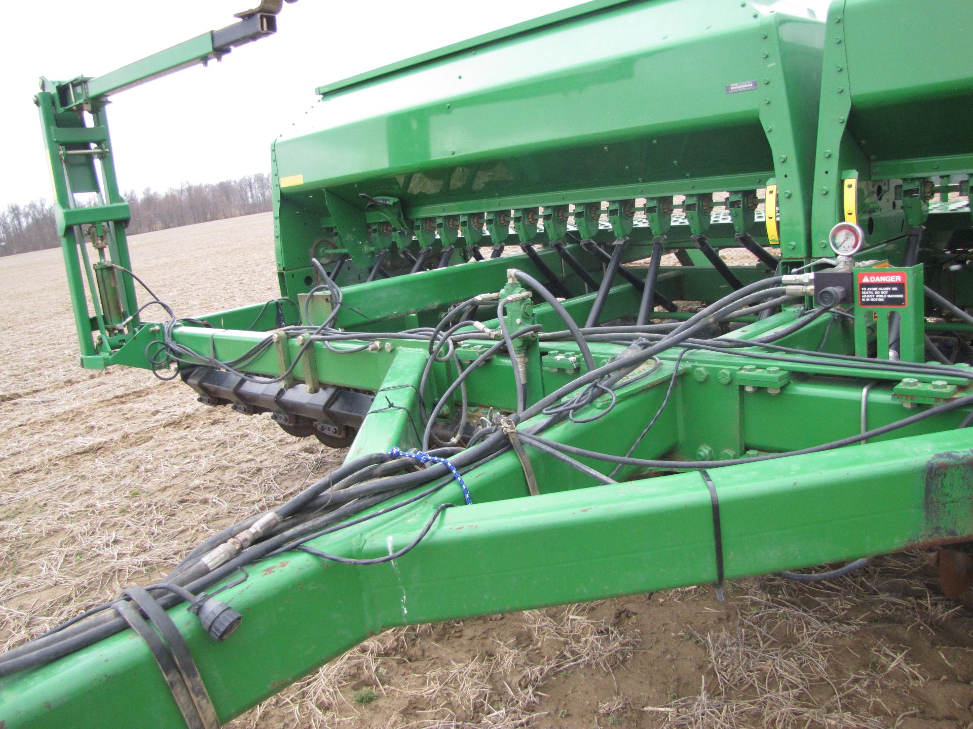 20' John Deere 1560 Drill - Image 16 of 49